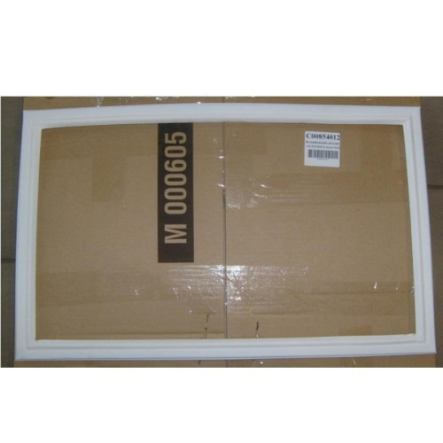 картинка Indesit C00854012 уплотнитель 570x348мм двери морозильной камеры  Ariston, Indesit, Hotpoint Stinol от магазина Интерком-НН