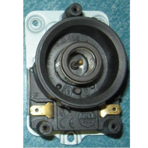 изображение Контактная группа AC30765001440 (SLD-105) 250V, 10A электрочайника Scarlett SC-027 магазин Компании Интерком-НН картинка Scarlett AC30765001440 (SunLight SLD-105) 250V, 10A контактная группа электрочайника SC-027 от магазина Интерком-НН