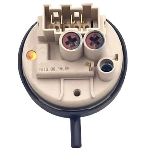 изображение Concore 903428600014 датчик уровня воды (прессостат) KS-3-87-67 для стиральной машины Атлант магазин Компании Интерком-НН фото 2 картинка Concore 903428600014 датчик уровня воды (прессостат) KS-3-87-67 для стиральной машины Атлант от магазина Интерком-НН фото 2