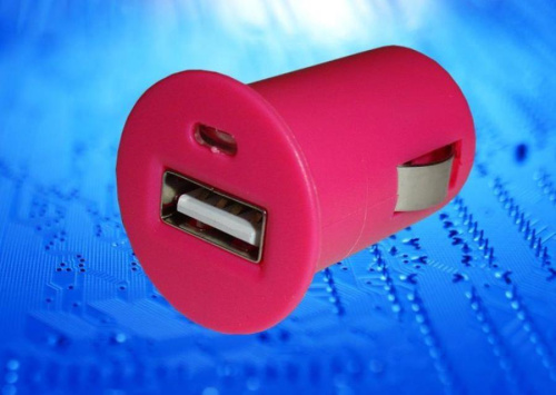 изображение Автомобильное зарядное устройство с USB выходом (1000mA) CC310P розовый магазин Компании Интерком-НН картинка Автомобильное зарядное устройство с USB выходом (1000mA) CC310P розовый от магазина Интерком-НН